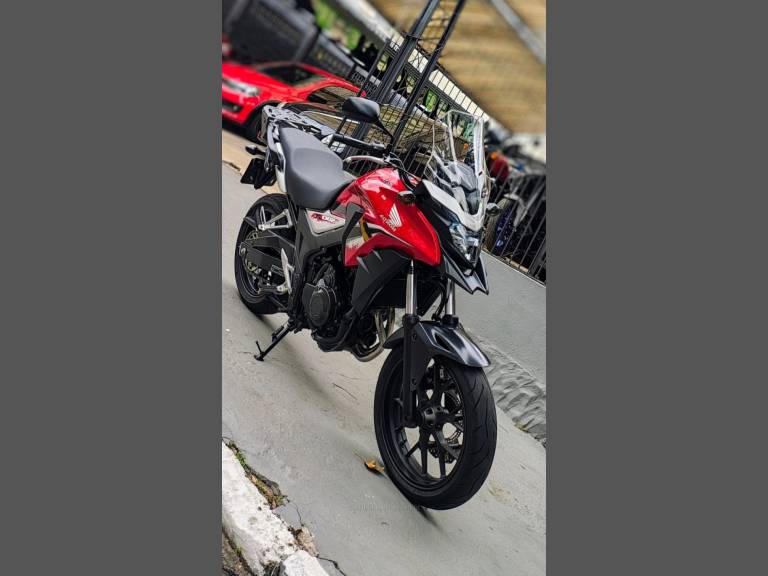 HONDA - CB 500 - 2017/2018 - Vermelha - R$ 38.900,00
