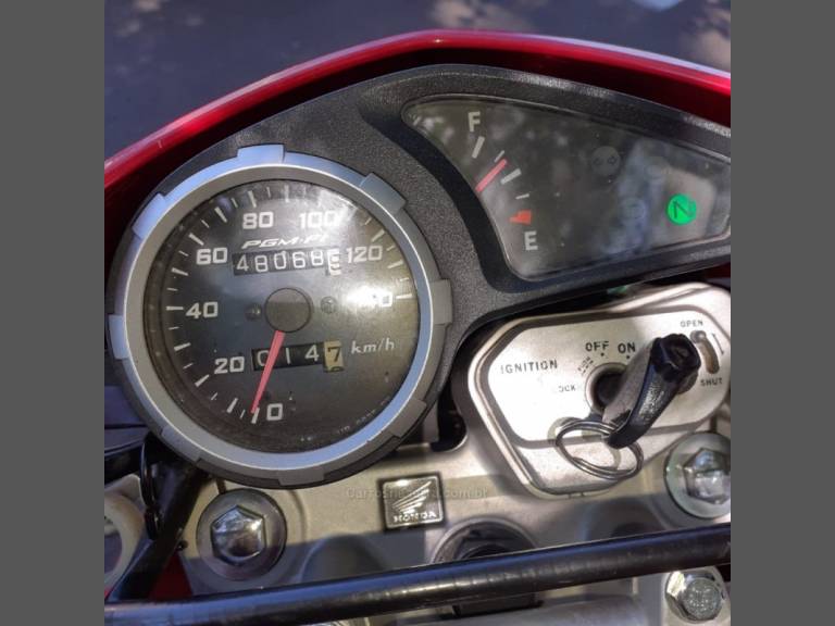 HONDA - NXR 150 - 2011/2011 - Vermelha - R$ 13.500,00