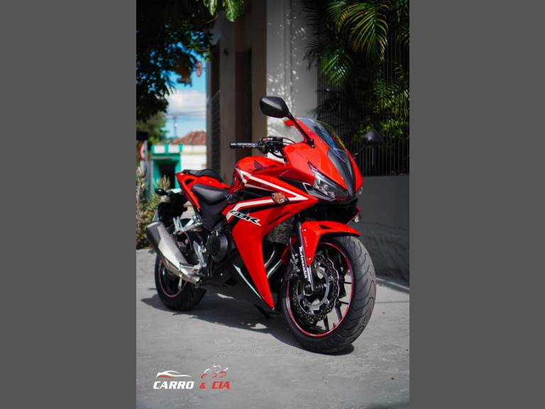 HONDA - CBR 500R - 2016/2016 - Vermelha - R$ 29.900,00
