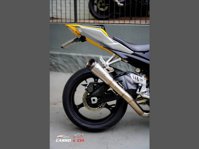 SUZUKI - GSXR - 2008/2008 - Amarela - R$ 44.900,00