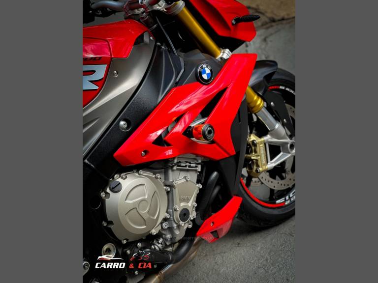 BMW - S 1000 - 2015/2016 - Vermelha - R$ 58.900,00