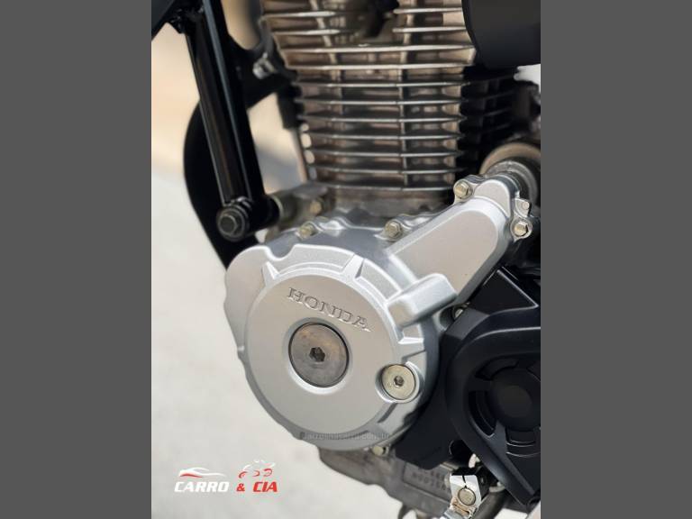 HONDA - CB 250F TWISTER - 2022/2022 - Cinza - R$ 23.500,00