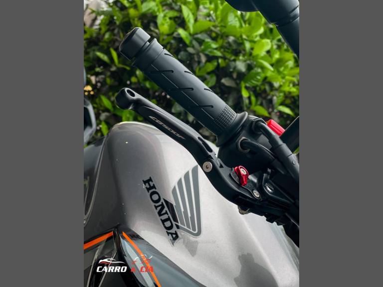 HONDA - CB 500F - 2023/2023 - Cinza - R$ 44.900,00
