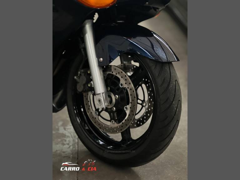 SUZUKI - GSX - 2006/2006 - Azul - R$ 30.900,00