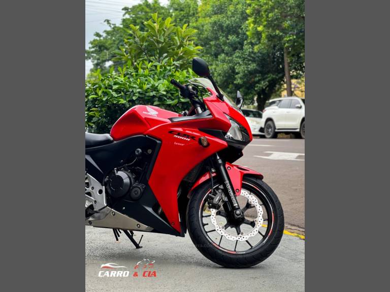HONDA - CBR 500R - 2014/2014 - Vermelha - R$ 27.900,00