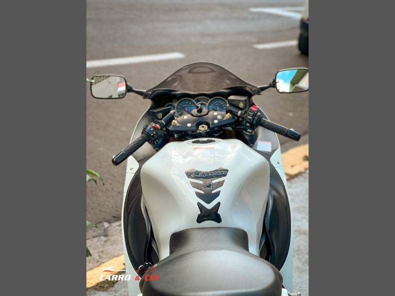 SUZUKI - HAYABUSA - 2012/2012 - Branca - R$ 48.900,00
