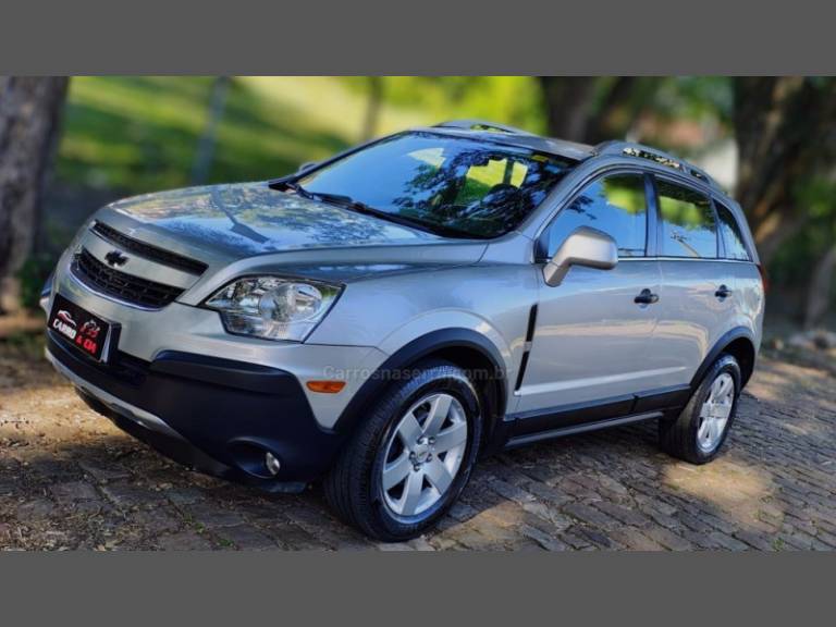 CHEVROLET - CAPTIVA - 2011/2011 - Prata - R$ 47.900,00
