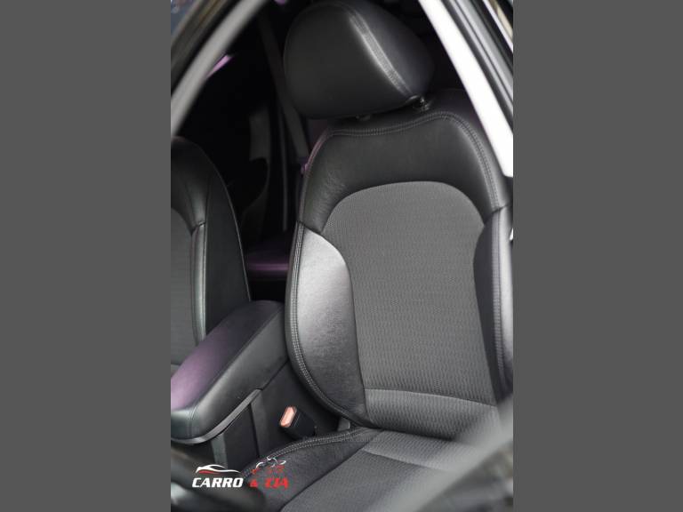 HYUNDAI - IX35 - 2013/2014 - Preta - R$ 72.500,00