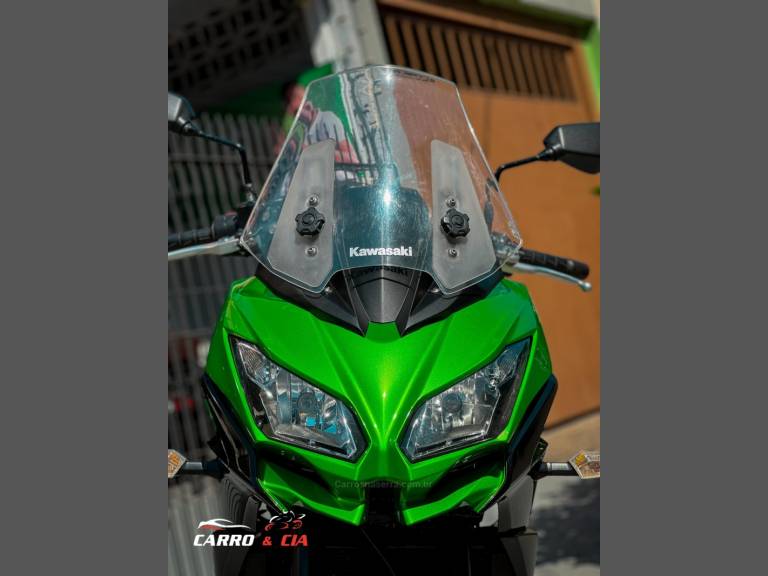 KAWASAKI - VERSYS 650 - 2015/2016 - Verde - R$ 39.900,00