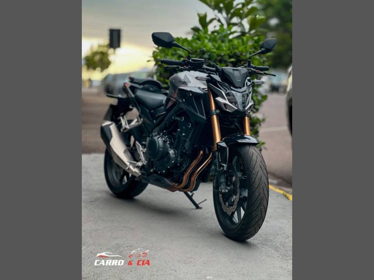 HONDA - CB 500F - 2023/2023 - Cinza - R$ 44.900,00