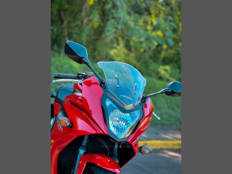 HONDA - CBR 650F - 2015/2015 - Vermelha - R$ 45.900,00