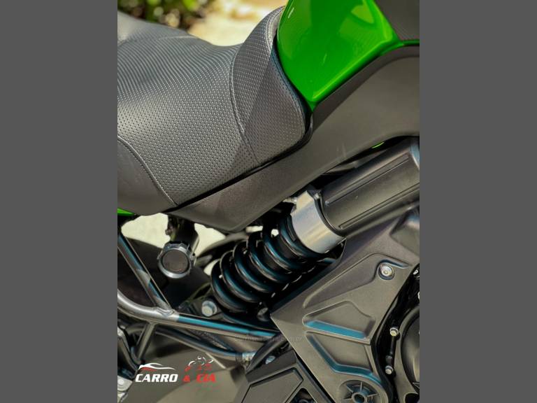 KAWASAKI - VERSYS 650 - 2015/2016 - Verde - R$ 39.900,00