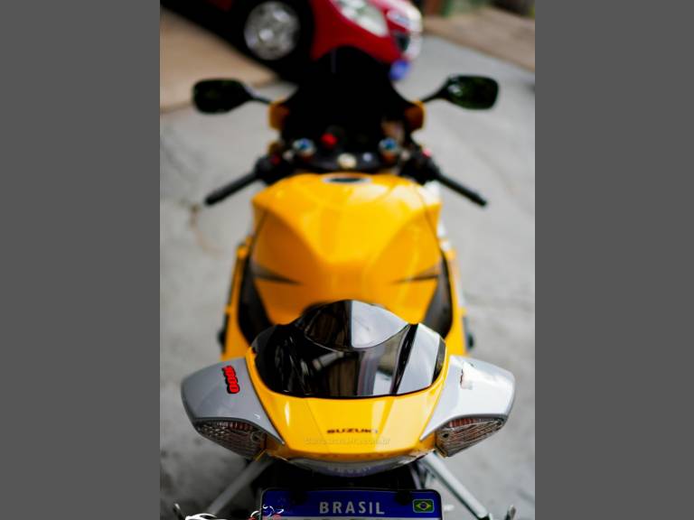 SUZUKI - GSXR - 2008/2008 - Amarela - R$ 44.900,00