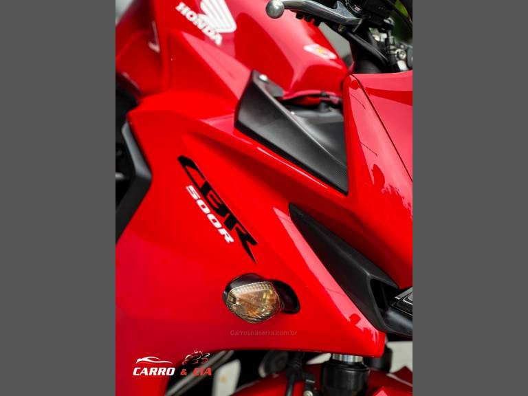 HONDA - CBR 500R - 2014/2014 - Vermelha - R$ 27.900,00