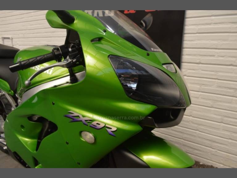 KAWASAKI - NINJA ZX-9R - 2001/2001 - Vermelha - R$ 49.900,00