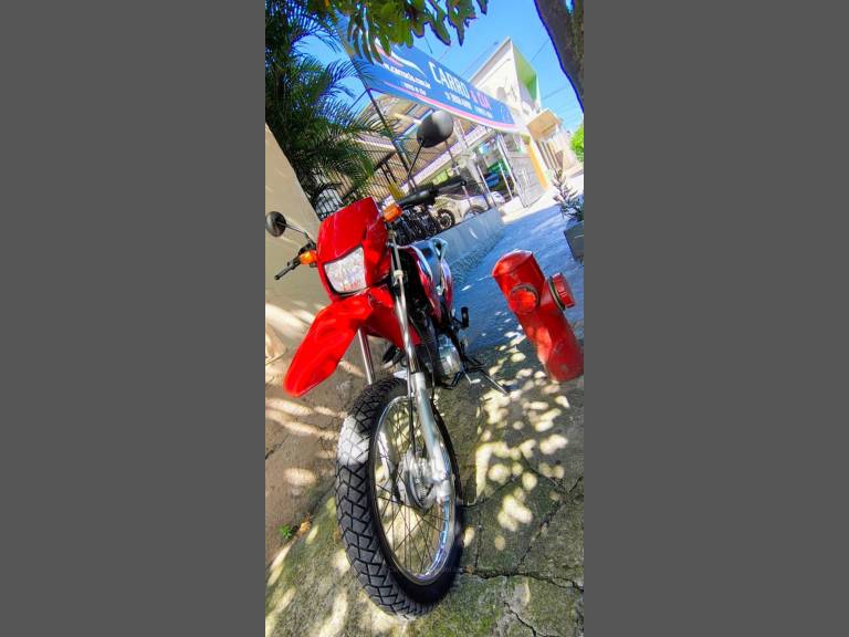 HONDA - NXR 125 - 2013/2013 - Vermelha - R$ 13.500,00