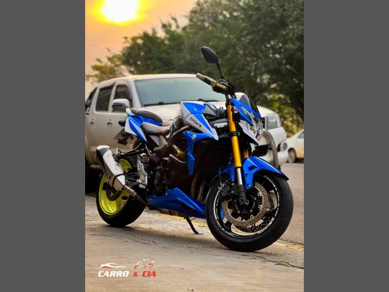 SUZUKI - GSR - 2016/2016 - Azul - Sob Consulta