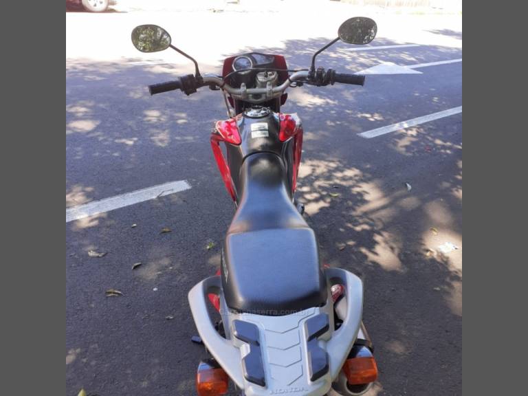 HONDA - NXR 150 - 2011/2011 - Vermelha - R$ 13.500,00