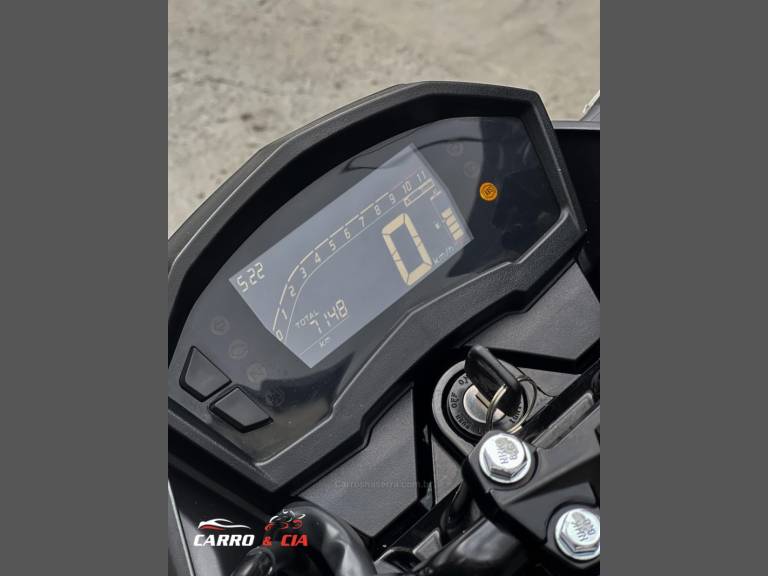 HONDA - CB 250F TWISTER - 2022/2022 - Cinza - R$ 23.500,00
