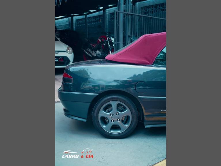 PEUGEOT - 306 - 1995/1995 - Preta - R$ 89.900,00
