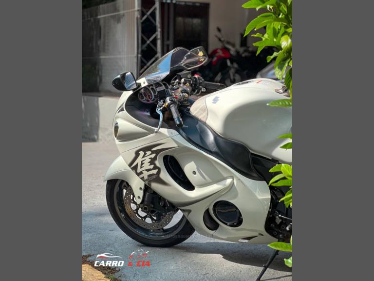 SUZUKI - HAYABUSA - 2012/2012 - Branca - R$ 48.900,00