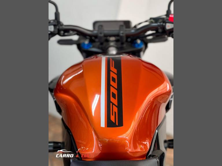 HONDA - CB 500F - 2020/2020 - Laranja - R$ 35.900,00