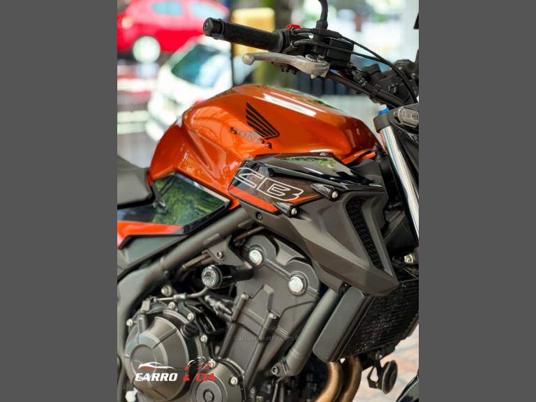 HONDA - CB 500F - 2020/2020 - Laranja - R$ 35.900,00