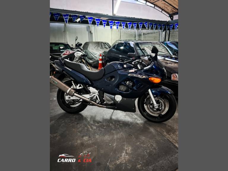 SUZUKI - GSX - 2006/2006 - Azul - R$ 30.900,00