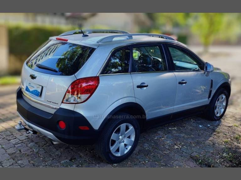 CHEVROLET - CAPTIVA - 2011/2011 - Prata - R$ 47.900,00