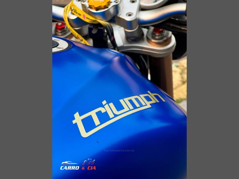 TRIUMPH - SPEED TRIPLE - 2014/2014 - Azul - R$ 39.900,00