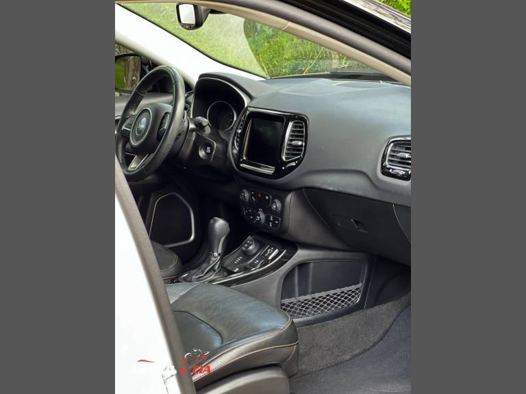 JEEP - COMPASS - 2018/2018 - Branca - R$ 140.900,00
