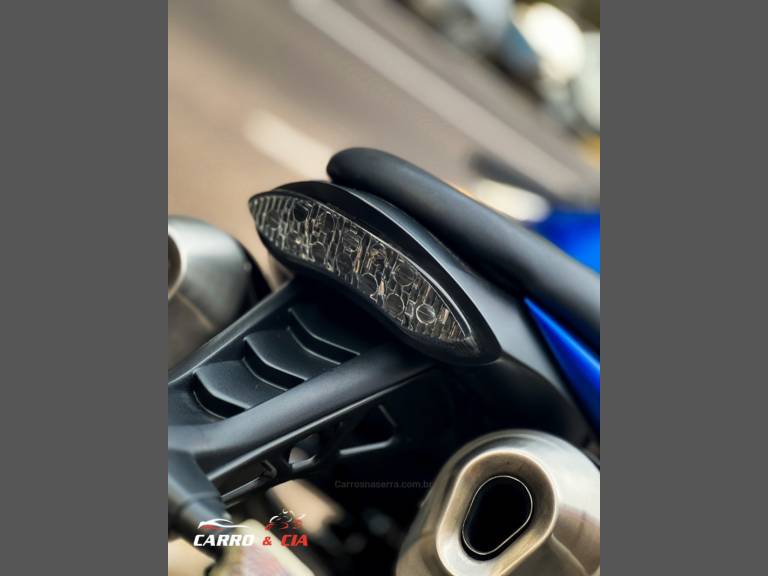 TRIUMPH - SPEED TRIPLE - 2014/2014 - Azul - R$ 39.900,00