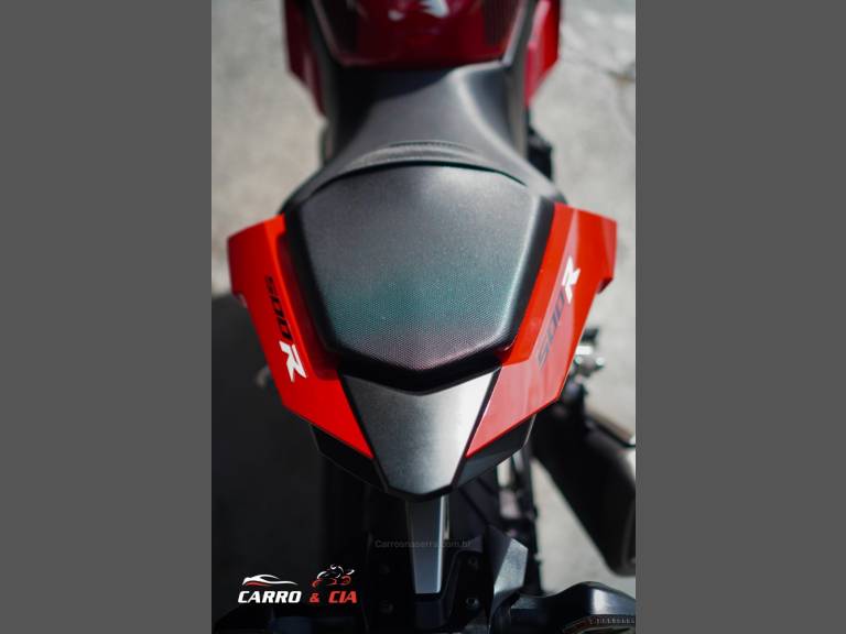 HONDA - CBR 500R - 2016/2016 - Vermelha - R$ 29.900,00