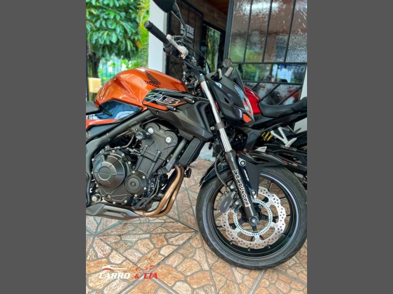 HONDA - CB 500F - 2020/2020 - Laranja - R$ 35.900,00