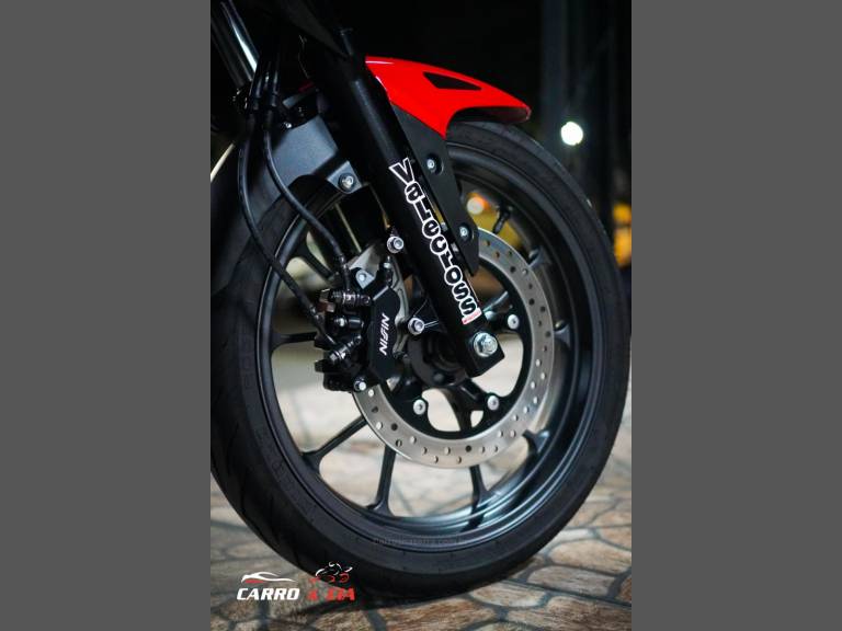 HONDA - CB 300F TWISTER - 2023/2023 - Vermelha - Sob Consulta