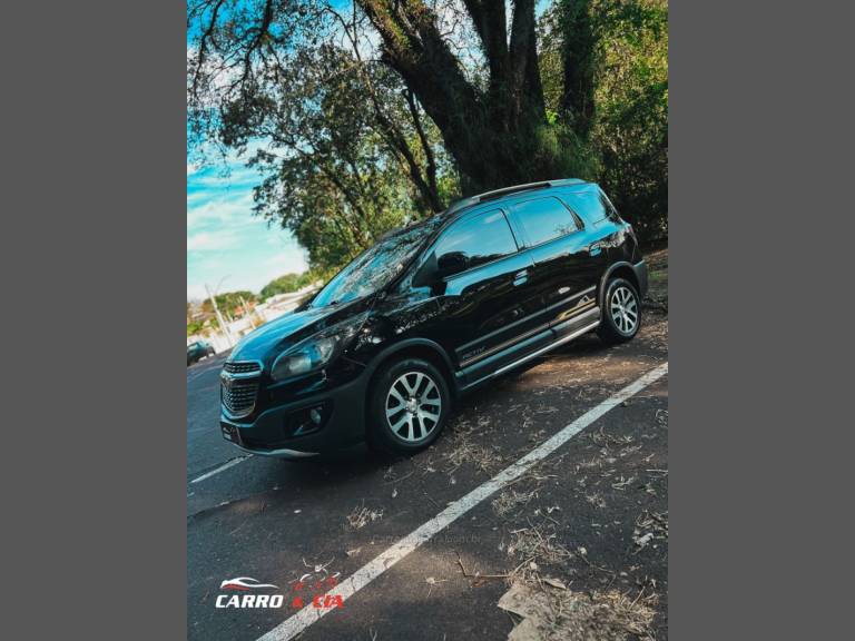 CHEVROLET - SPIN - 2017/2018 - Preta - R$ 68.900,00