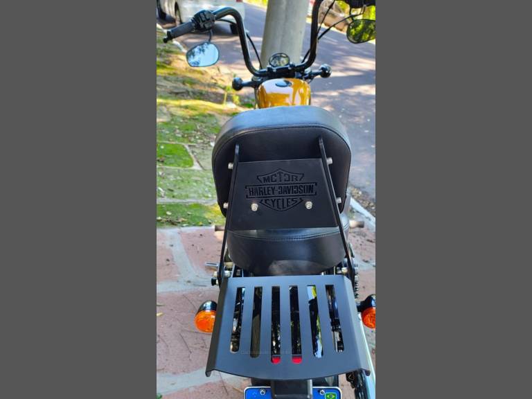 HARLEY-DAVIDSON - FORTY-EIGHT - 2015/2016 - Dourada - R$ 54.900,00