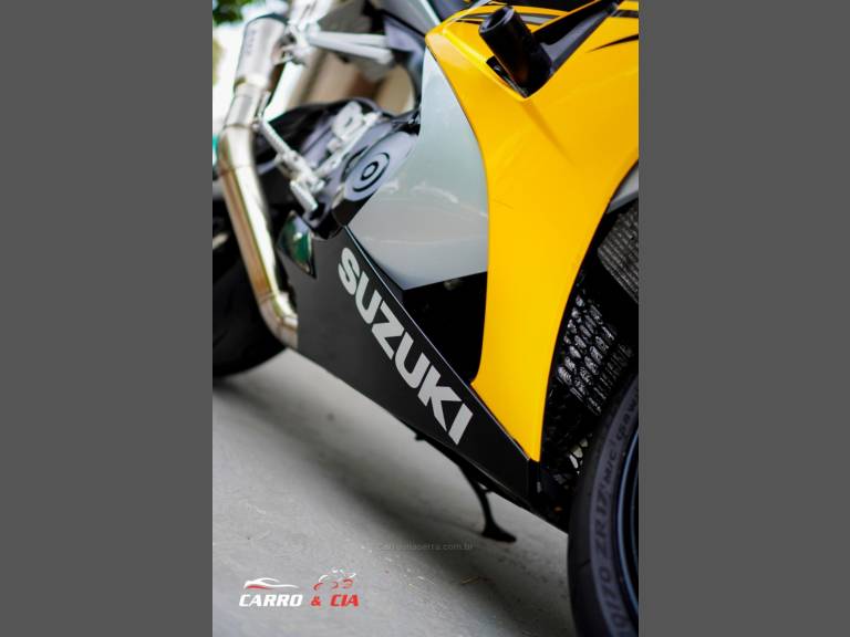 SUZUKI - GSXR - 2008/2008 - Amarela - R$ 44.900,00