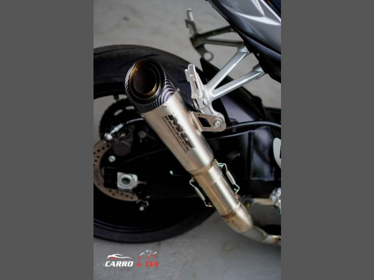 SUZUKI - GSXR - 2008/2008 - Amarela - R$ 44.900,00
