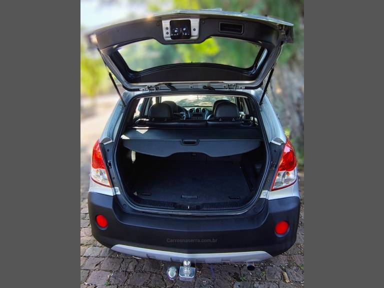 CHEVROLET - CAPTIVA - 2011/2011 - Prata - R$ 47.900,00