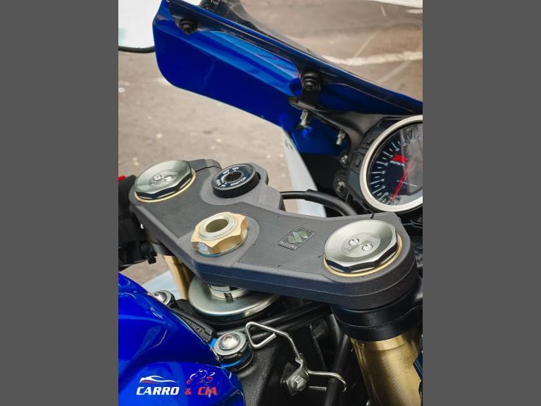 SUZUKI - GSX - 2014/2015 - Azul - R$ 54.900,00