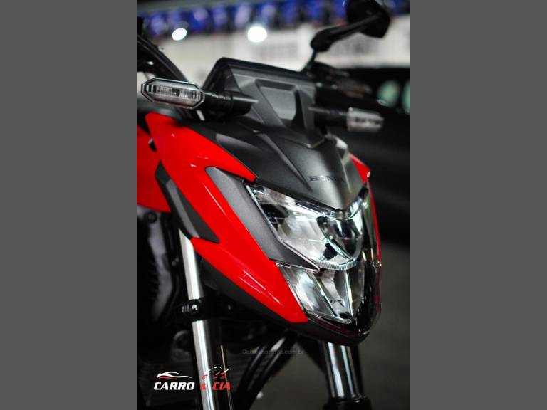 HONDA - CB 300F TWISTER - 2023/2023 - Vermelha - Sob Consulta