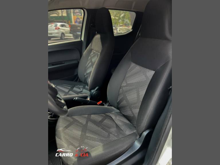 FIAT - MOBI - 2018/2018 - Branca - R$ 46.900,00