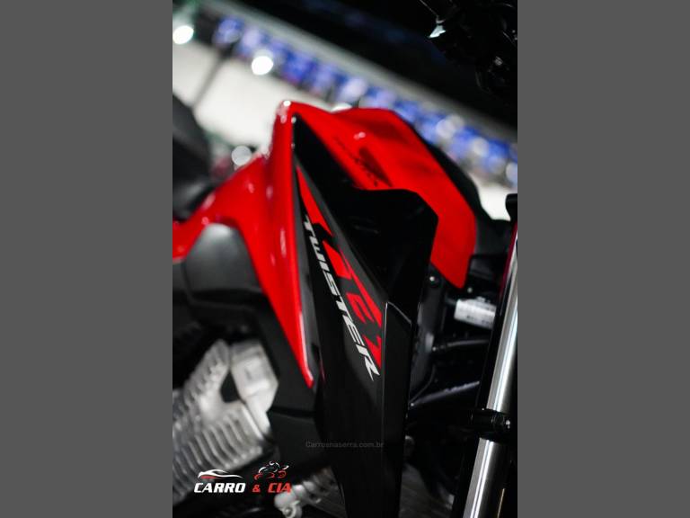 HONDA - CB 300F TWISTER - 2023/2023 - Vermelha - Sob Consulta